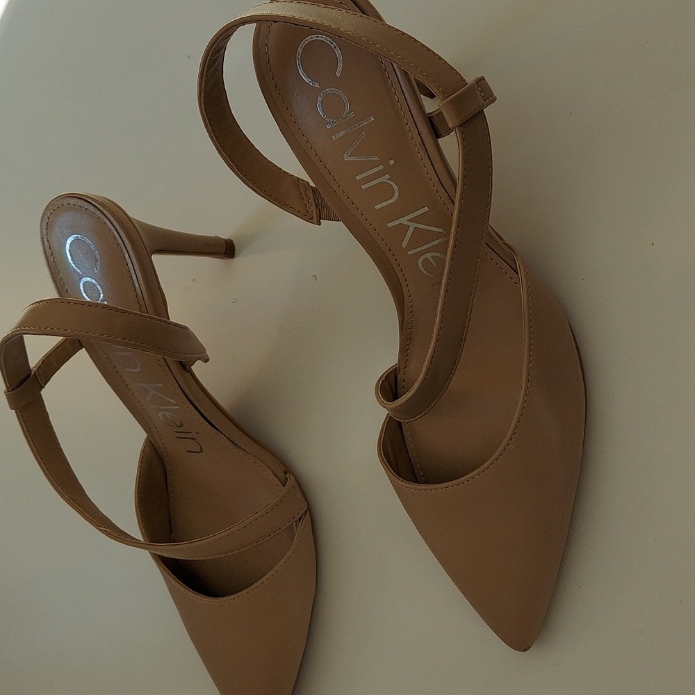 Calvin Klein Women's Beige Strappy Heels Sz. 8M - Picture 6 of 6